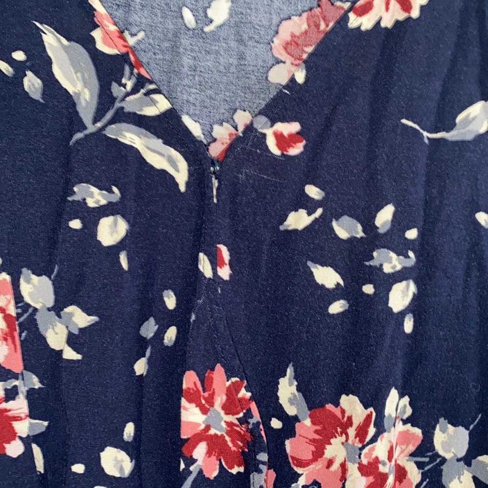 flower romper - Picture 4 of 7